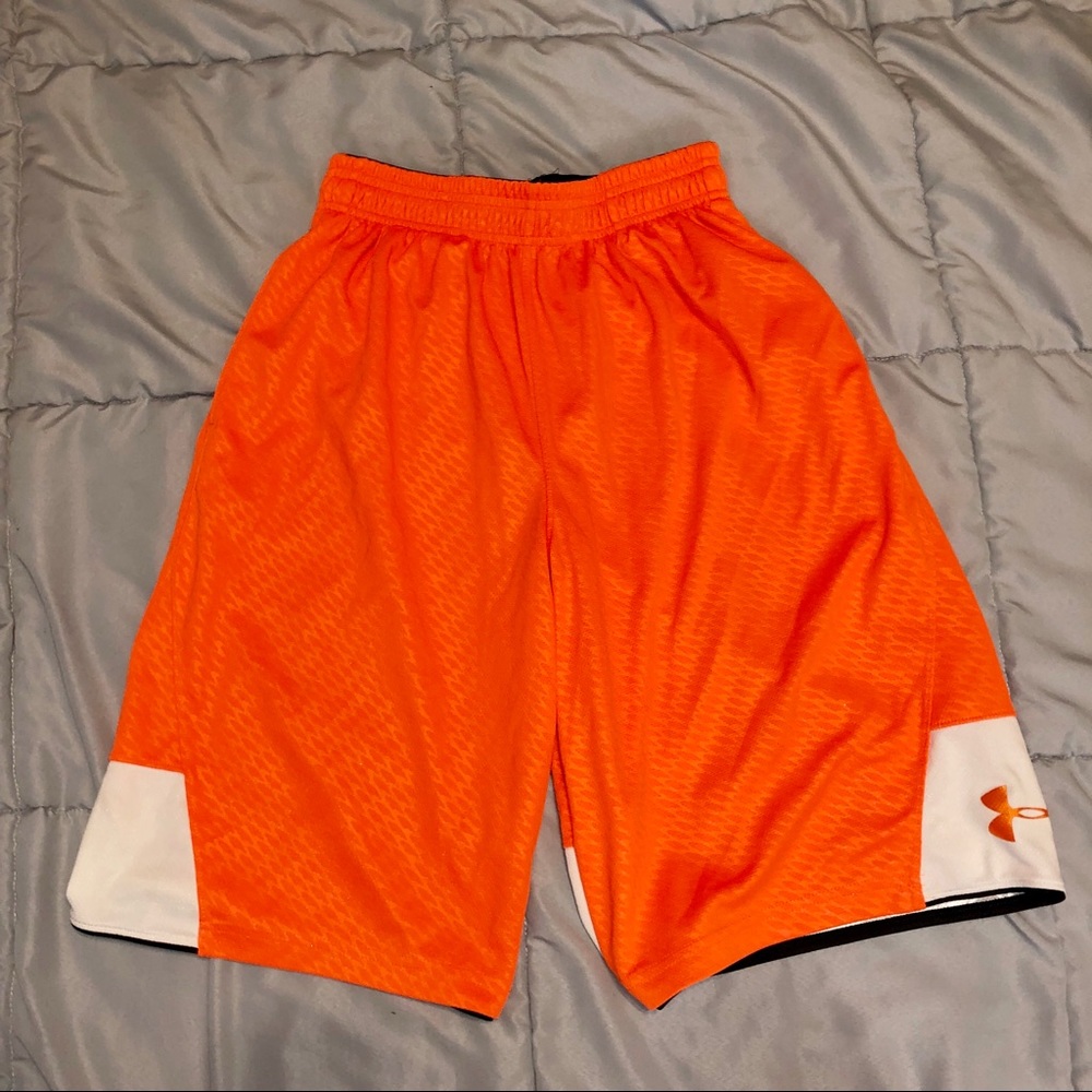 Men’s UA basketball shorts